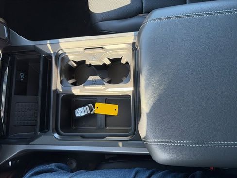 New 2026 Ford F250 Lariat w/ Chrome Package image 24