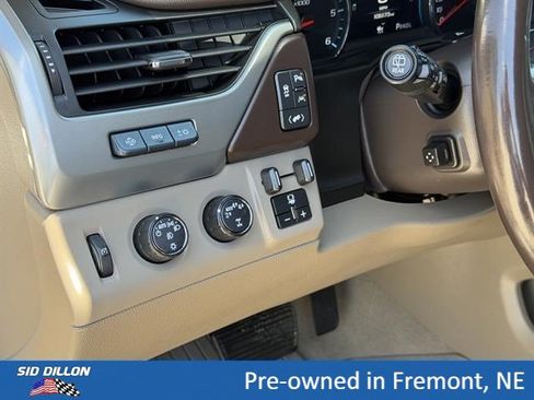 Used 2020 Chevrolet Suburban Premier w/ Max Trailering Package AWD/4WD image 15