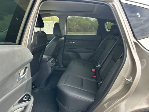 New 2026 Nissan Murano SL image 15