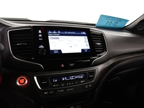 Certified 2023 Honda Passport TrailSport image 25