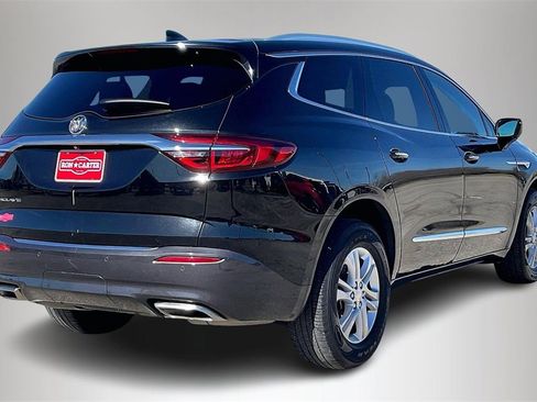 Used 2020 Buick Enclave Essence image 5