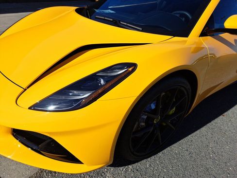 New 2025 Lotus Emira image 21