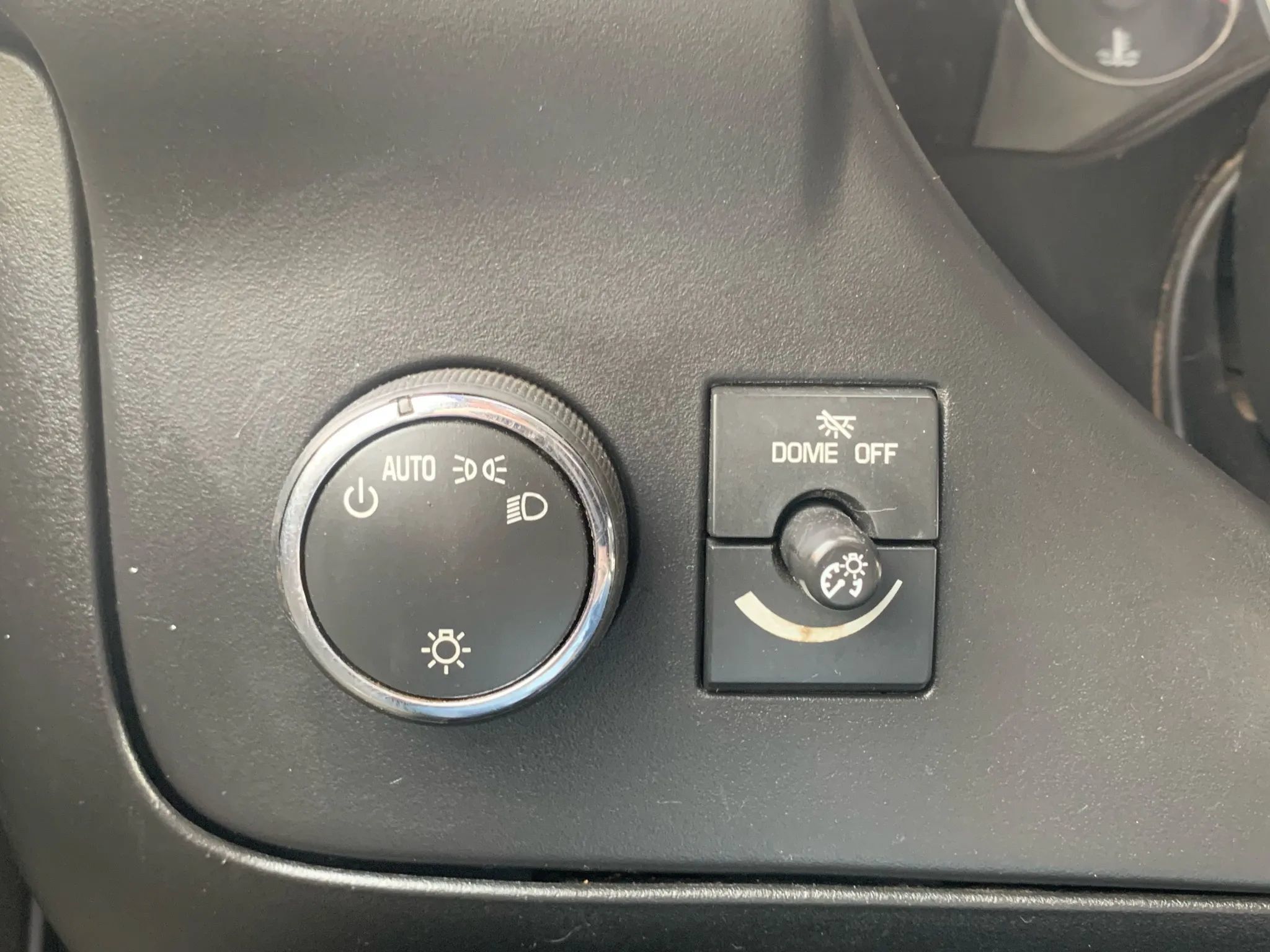 Used 2016 Chevrolet Express 3500 RWD image 17