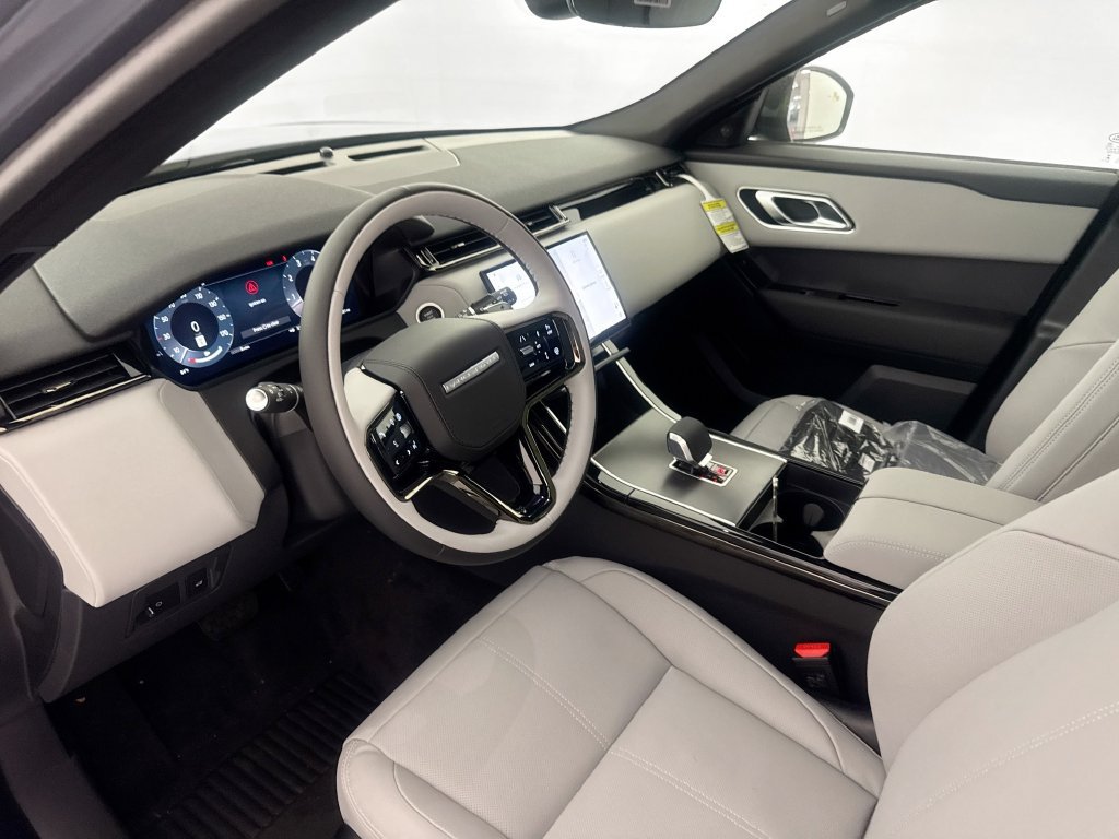 New 2026 Land Rover Range Rover Velar S AWD/4WD image 9