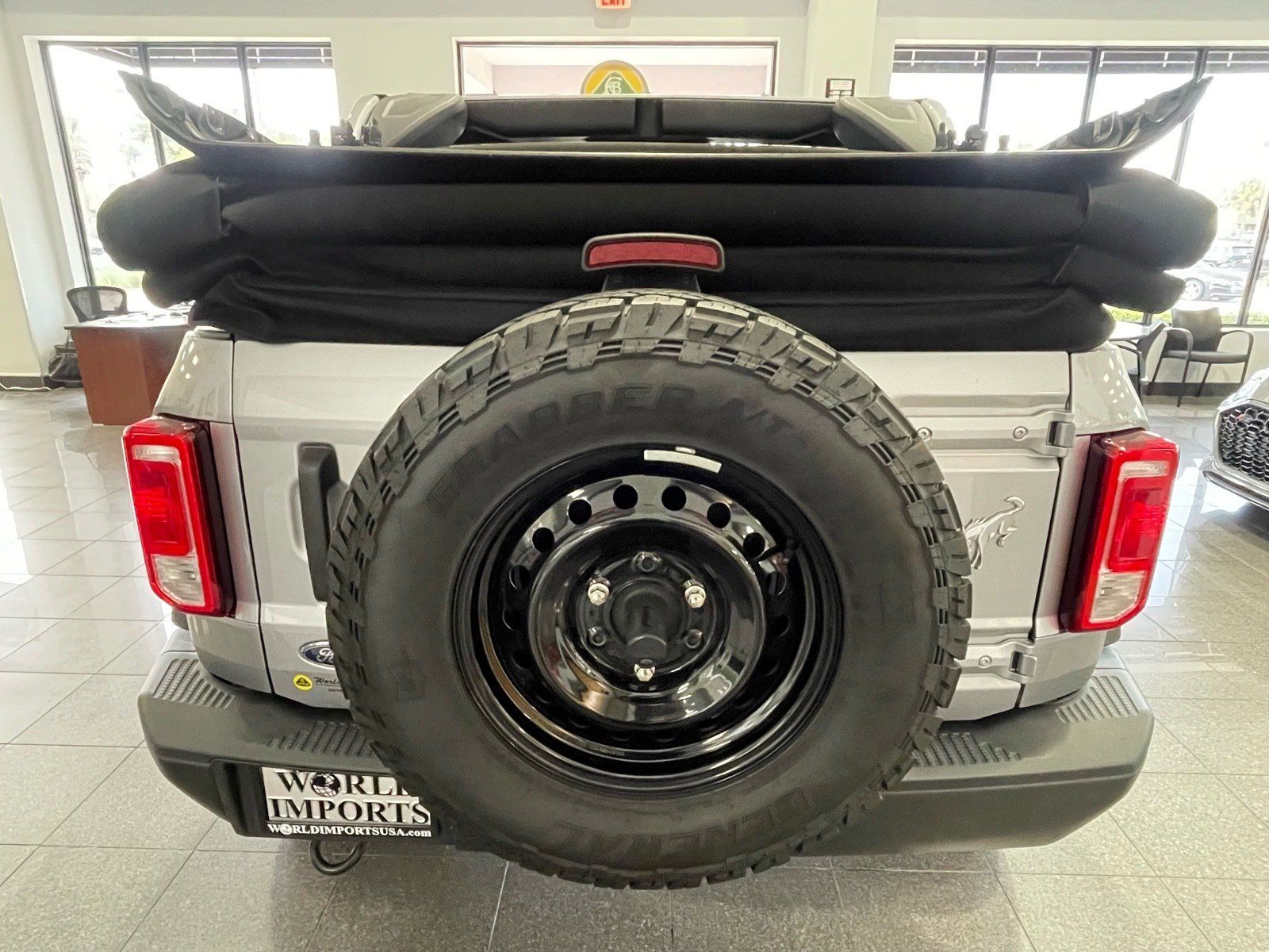 Used 2023 Ford Bronco Black Diamond AWD/4WD image 4