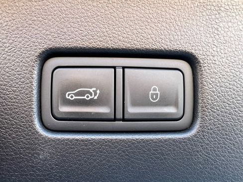 Used 2023 Genesis GV60 Advanced image 59