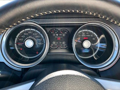 Used 2012 Ford Mustang Shelby GT500 w/ SVT Performance Pkg image 17