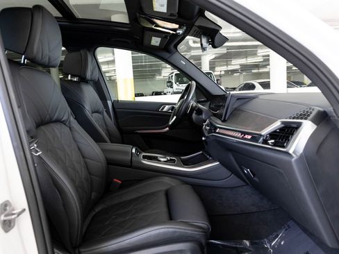 Used 2025 BMW X5 xDrive40i image 27