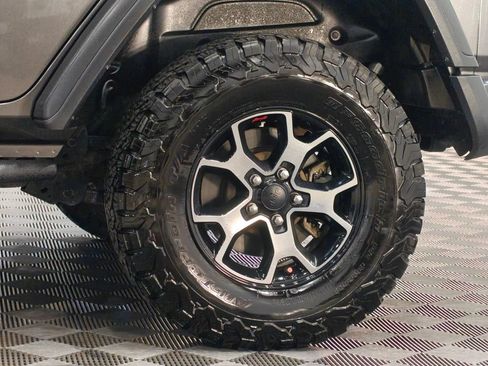 Used 2018 Jeep Wrangler Unlimited Rubicon AWD/4WD image 52