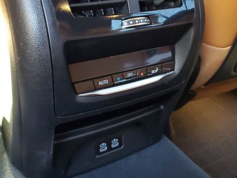 Used 2021 BMW X3 xDrive30i w/ Premium Package image 12