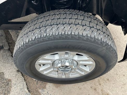 Used 2019 Ford F250 XL w/ STX Appearance Package image 22