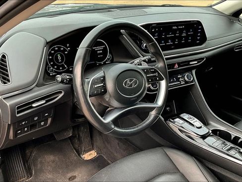 Used 2022 Hyundai Sonata Limited image 16