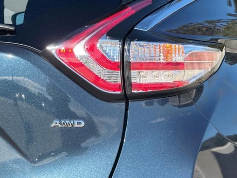 Used 2017 Nissan Murano S w/ Navigation Package image 12