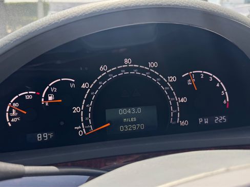 Used 2001 Mercedes-Benz S 55 AMG image 10