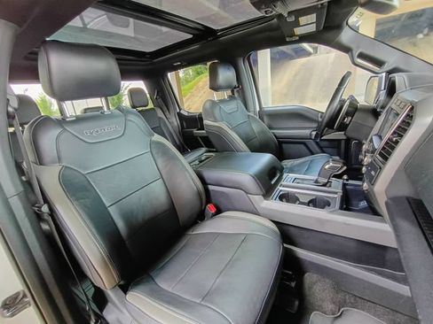 Used 2017 Ford F150 Raptor w/ Equipment Group 802A Luxury AWD/4WD image 54