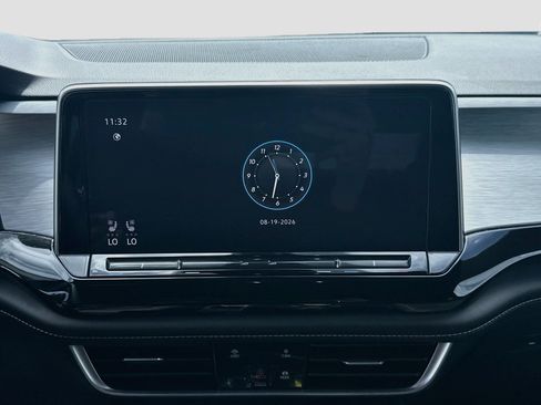 Certified 2026 Volkswagen Atlas Cross Sport SE FWD image 12