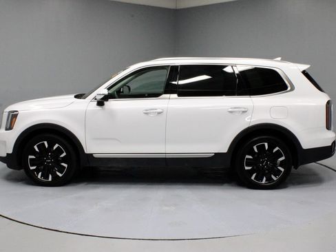 Used 2024 Kia Telluride SX Prestige AWD/4WD image 9