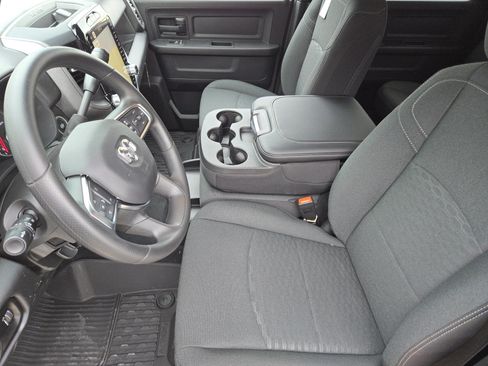 New 2026 RAM 2500 Tradesman AWD/4WD image 11