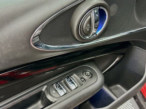 Used 2017 MINI Cooper Clubman ALL4 image 15