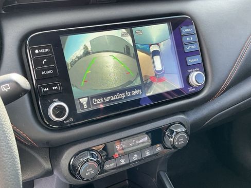 Used 2023 Nissan Kicks SR image 46