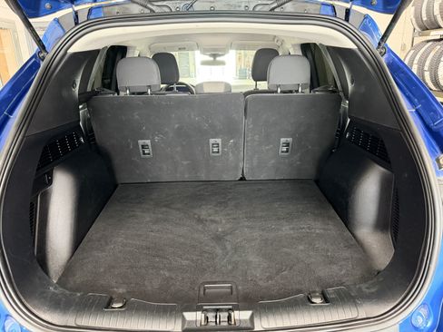 Used 2022 Ford Escape SE FWD image 28