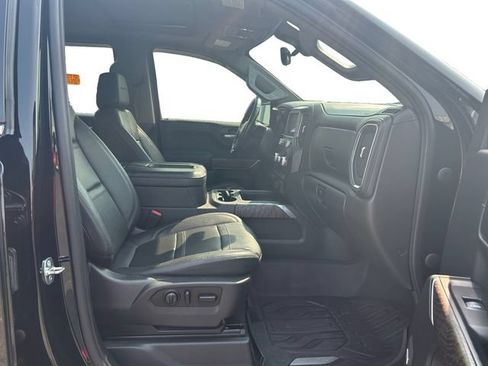 Used 2021 GMC Sierra 1500 Denali w/ Denali Ultimate Package AWD/4WD image 17