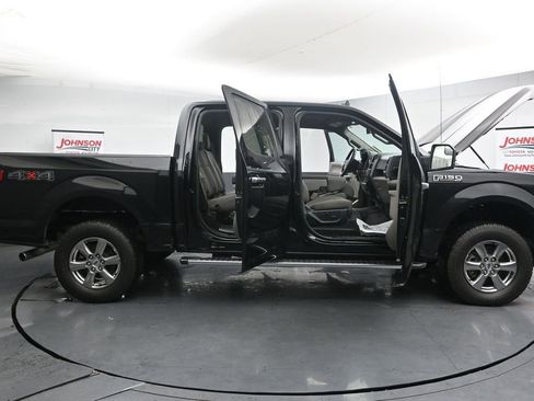 Used 2020 Ford F150 XLT w/ Equipment Group 302A Luxury AWD/4WD image 41