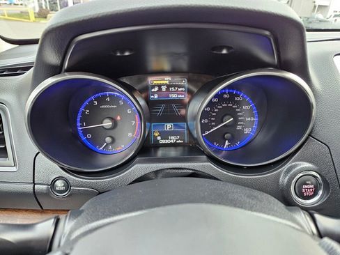 Used 2016 Subaru Outback 3.6R Limited image 24