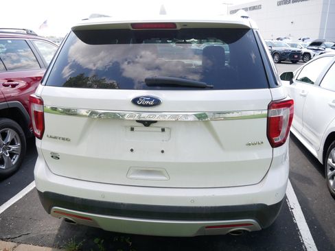 Used 2017 Ford Explorer Limited AWD/4WD image 6