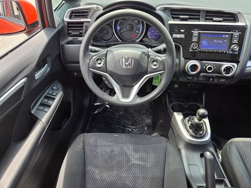 Used 2018 Honda Fit LX image 12