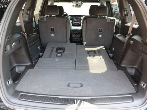 New 2026 Jeep Grand Cherokee L Laredo AWD/4WD image 31