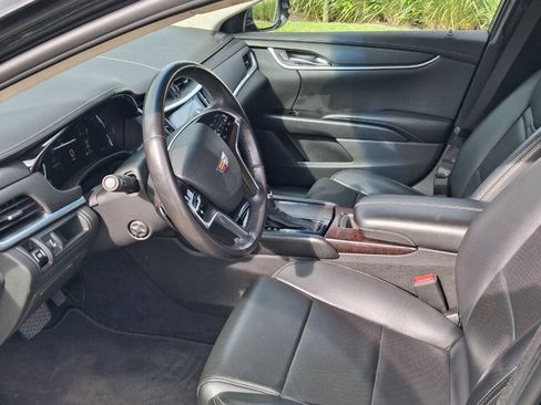 Used 2018 Cadillac XTS FWD image 10