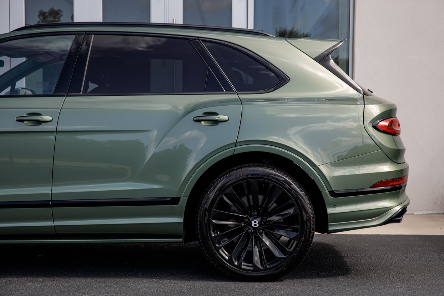 Used 2023 Bentley Bentayga Speed AWD/4WD image 12