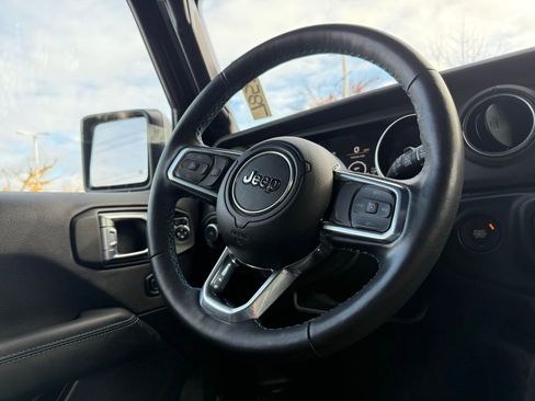 Used 2023 Jeep Wrangler Unlimited Rubicon 4xe w/ Steel Bumper Group image 24