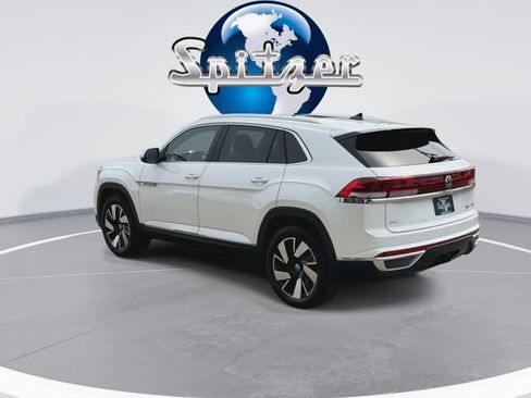 New 2026 Volkswagen Atlas Cross Sport SEL AWD/4WD image 2