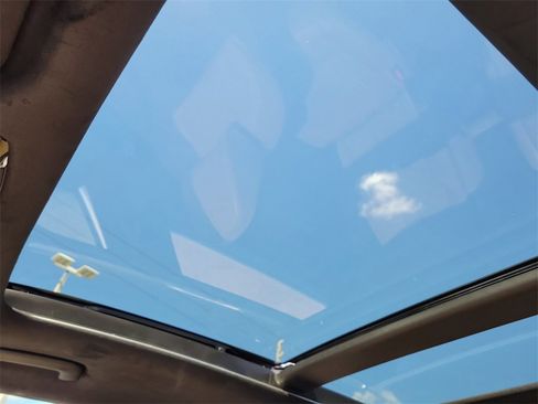 Used 2025 Kia Sorento SX Prestige w/ Olive Brown Leather Package image 35