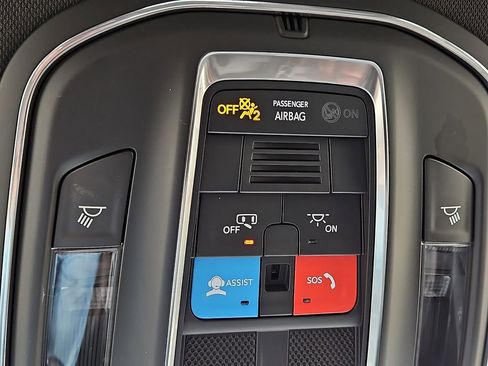 Used 2025 Dodge Charger R/T w/ Quick Order Package 25M R/T image 20