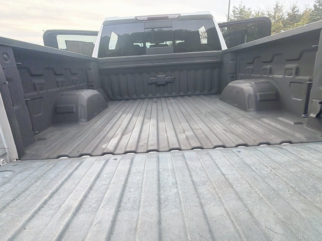 Used 2019 Chevrolet Silverado 1500 LT w/ Texas Edition AWD/4WD image 29