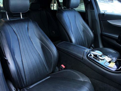 Used 2018 Mercedes-Benz E 300 image 23