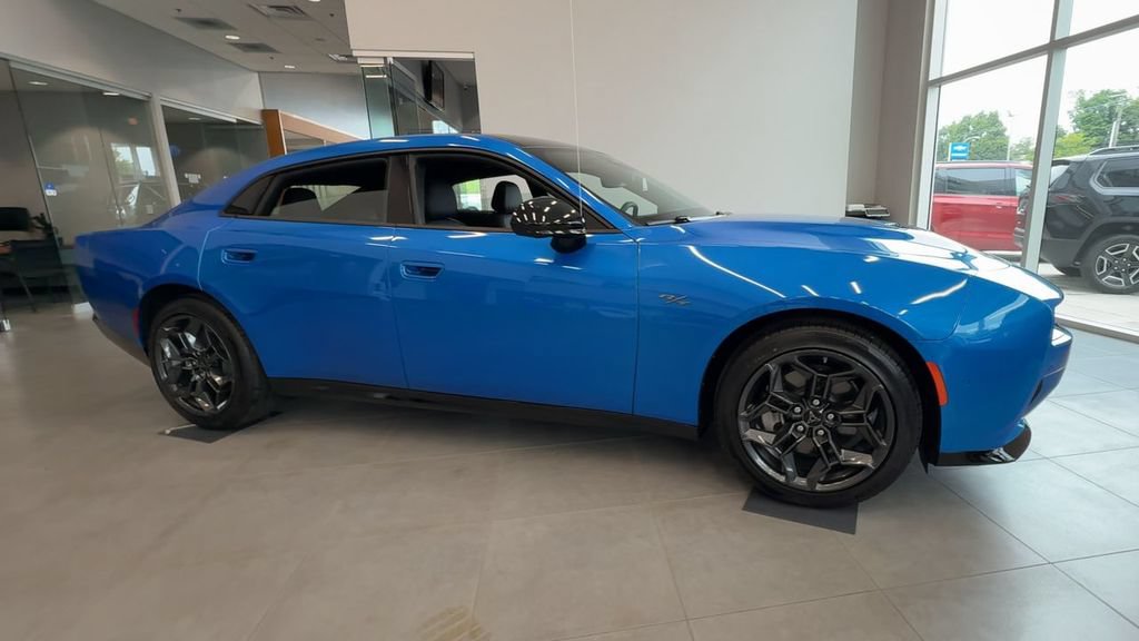 New 2026 Dodge Charger R/T AWD/4WD image 8