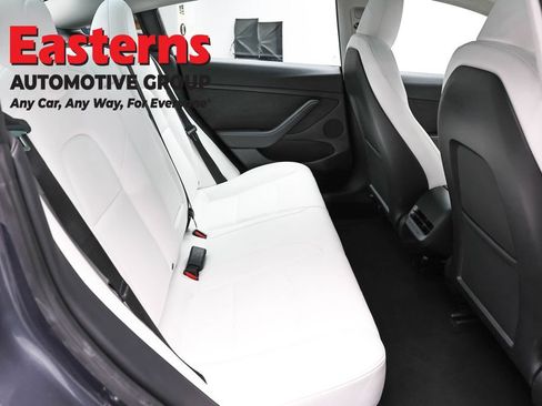 Used 2023 Tesla Model 3 Standard Range RWD image 16