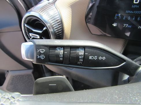 Certified 2025 Chevrolet Equinox ACTIV w/ Safety and Technology Package AWD/4WD image 17