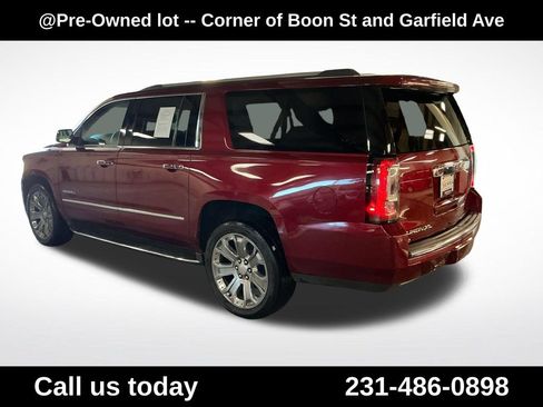 Used 2016 GMC Yukon XL Denali w/ Open Road Package AWD/4WD image 3