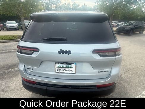 New 2025 Jeep Grand Cherokee L Limited w/ Black Appearance Package image 8