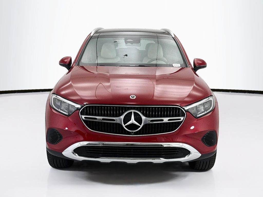 Certified 2026 Mercedes-Benz GLC 300 image 2