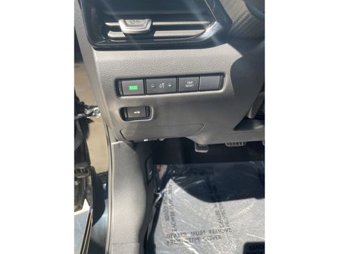 Used 2024 Nissan Sentra SV image 13