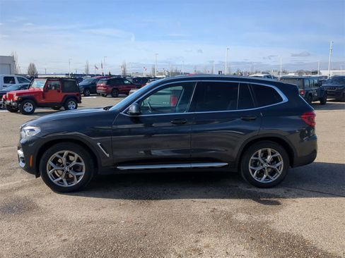 Used 2020 BMW X3 xDrive30i w/ Premium Package image 11