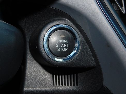 Used 2024 Subaru Crosstrek 2.5i Wilderness AWD/4WD image 33