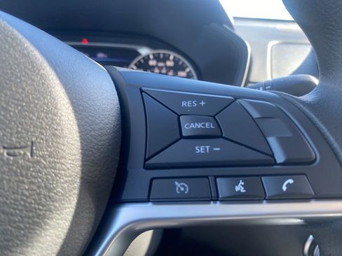 New 2025 Nissan Altima 2.5 SV image 18