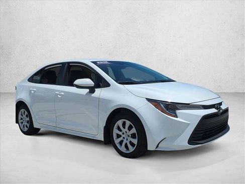 Certified 2026 Toyota Corolla LE FWD image 3